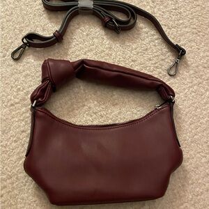 Women’s purse dark fuchsia